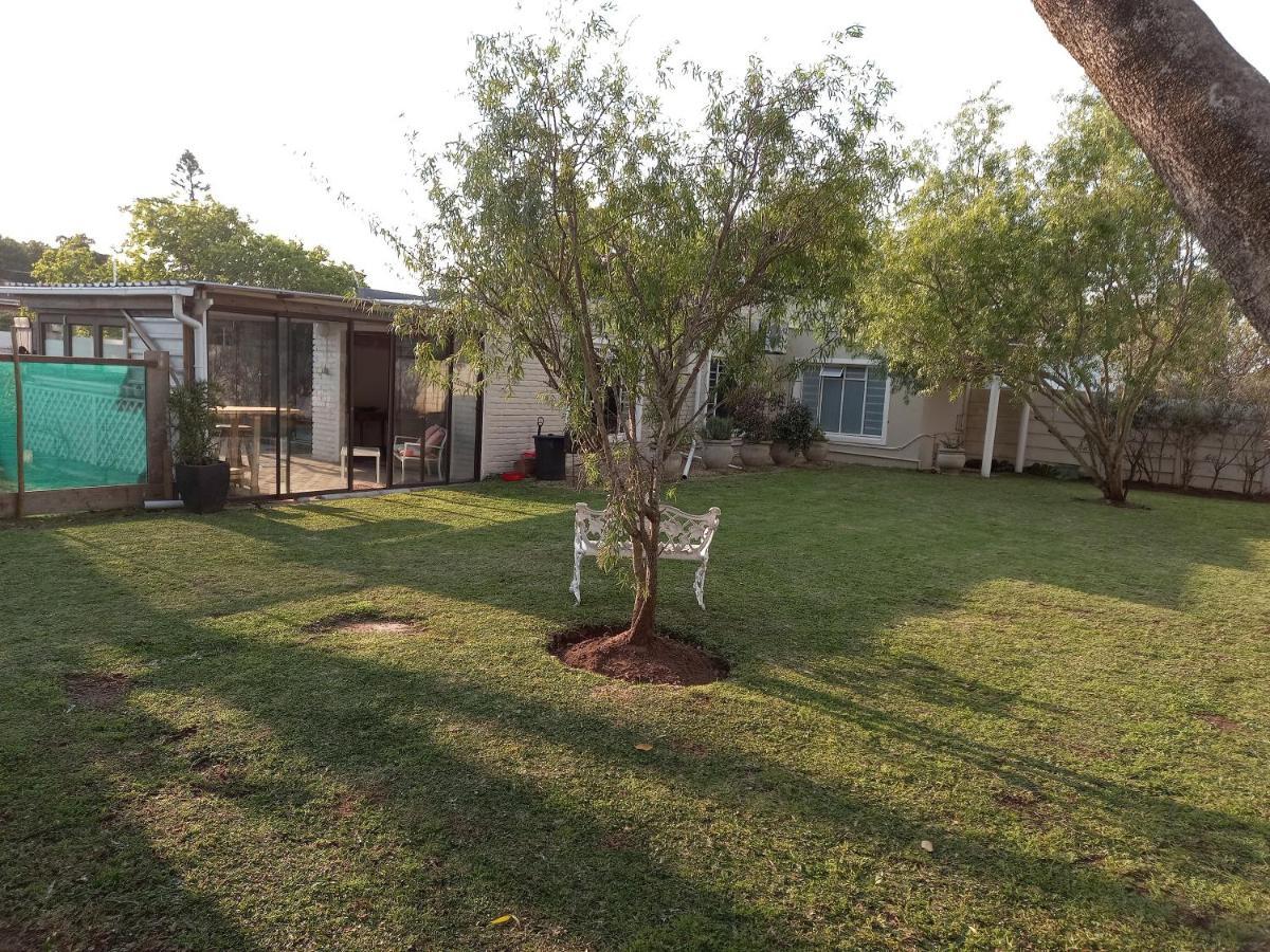 Spacious Garden Unit On Fordyce Port Elizabeth Exterior photo