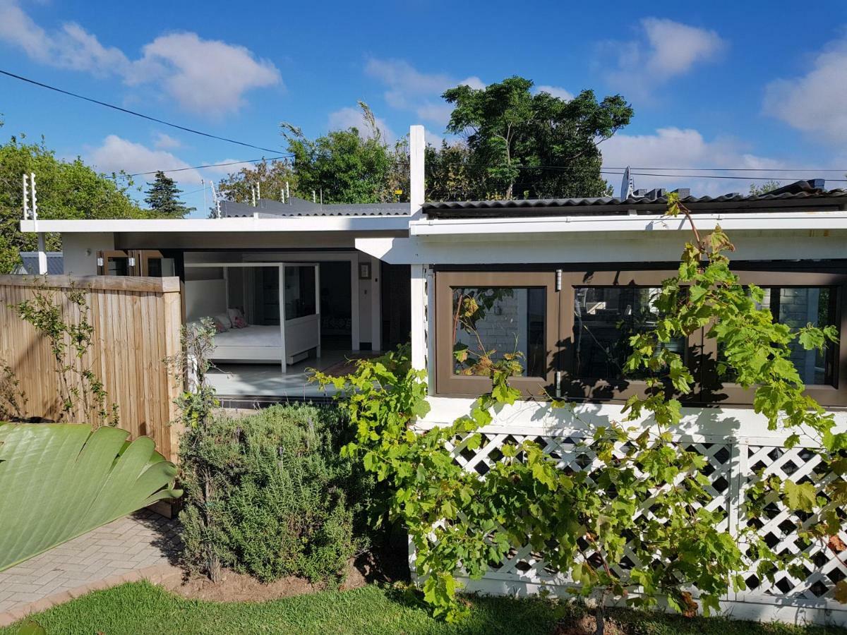 Spacious Garden Unit On Fordyce Port Elizabeth Exterior photo